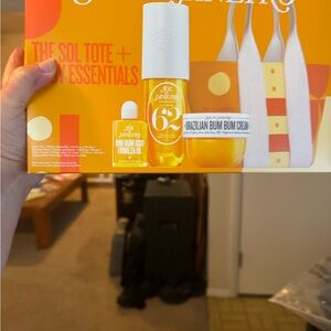 Sol de Janeiro Vibrant Orange Essentials Set